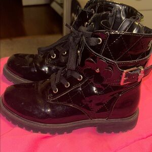 Jessica Simpson Black Quilted flowery girl Boots